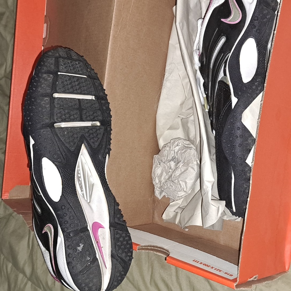 Nike Pre Used Women's Air Zoom Spark Tr Elite - image 4